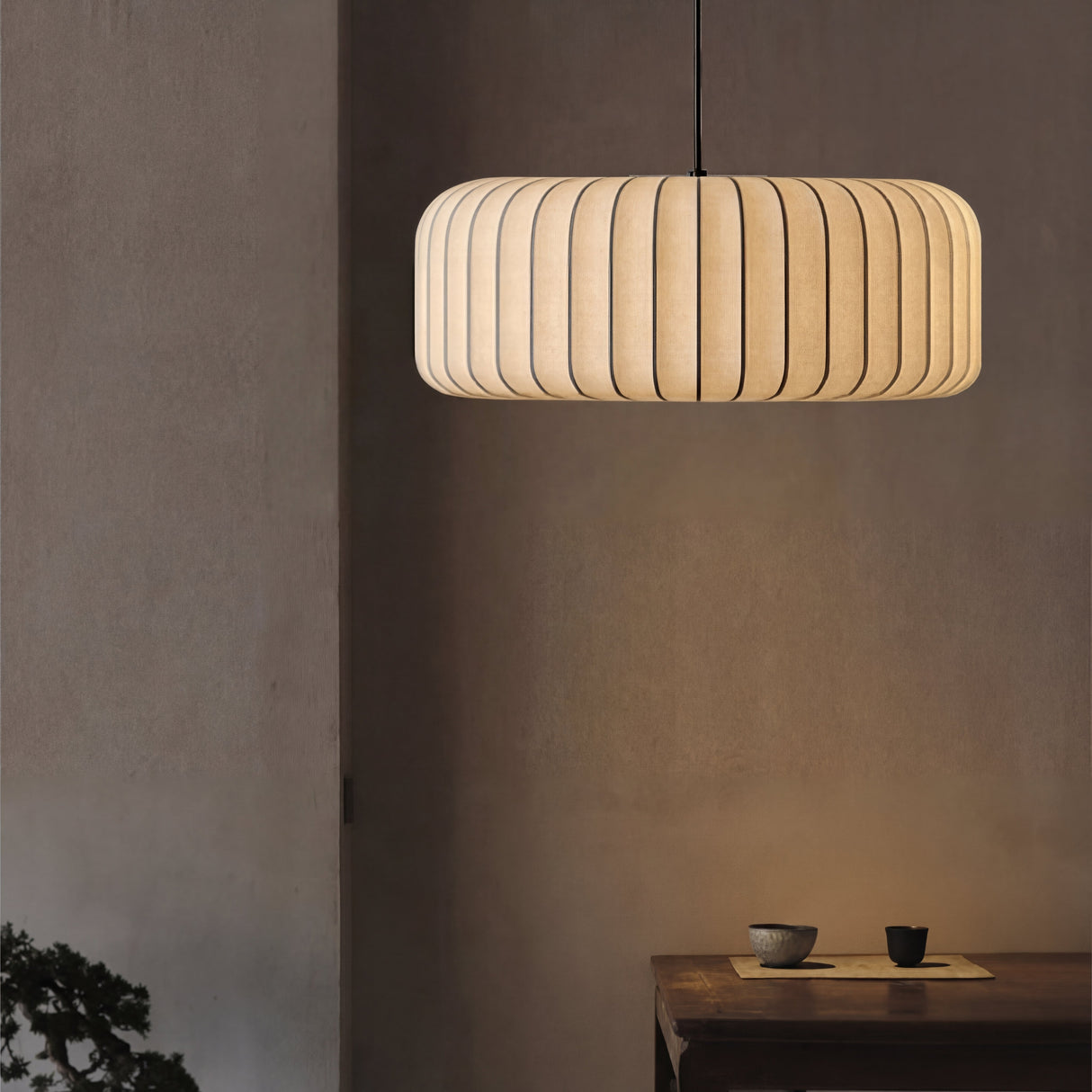 Scandinavian Ribbed Pendant