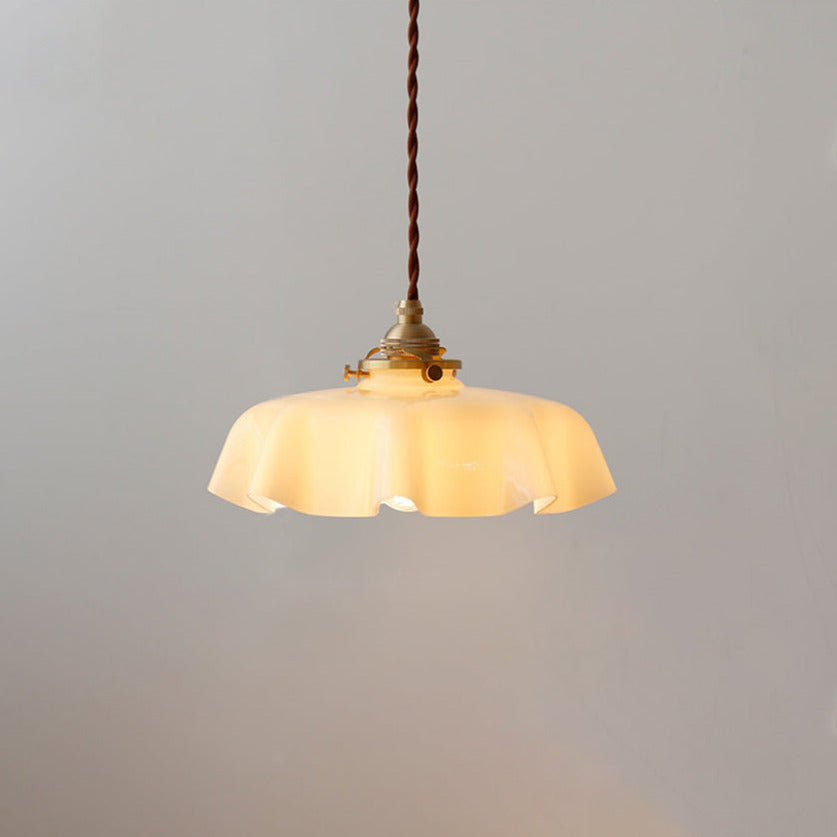 Floral Elegance Pendant Lamp - Adjustable Glass Ceiling Light with Brass Accents 7