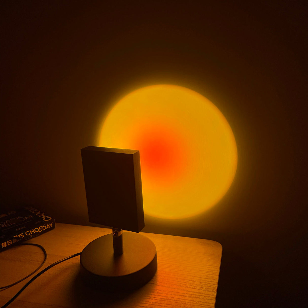 Avenza Orbital Table Light