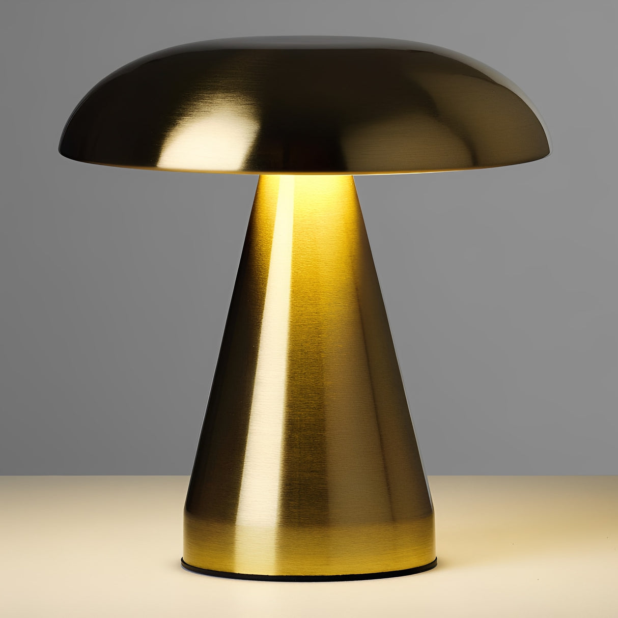 Modern Elegance – USB-Powered Table Lamp with Retro Design – Stylish Lighting Accent for Home and Office 16