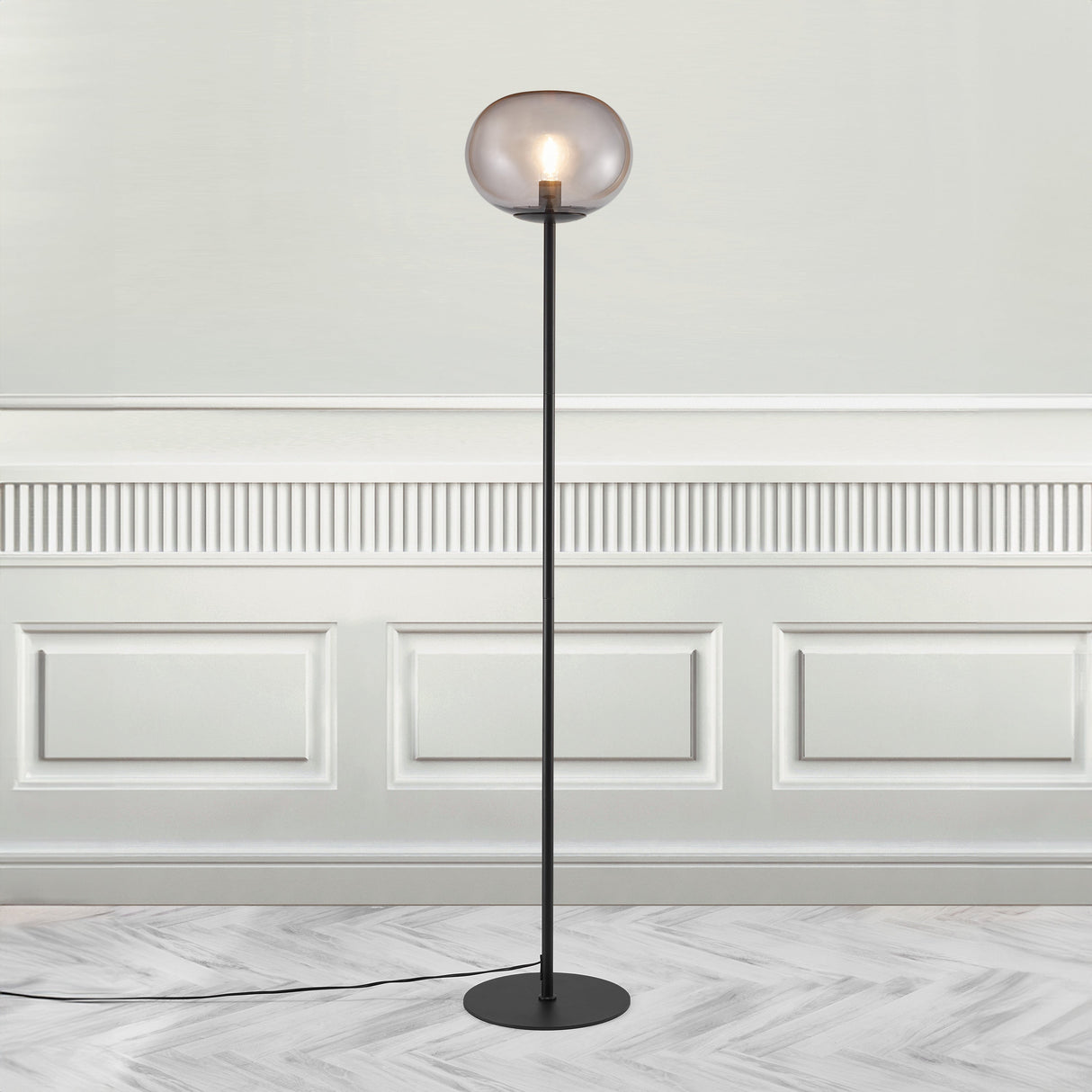Dune Minimalist Floor Lamp - Elegant Glass & Metal Design for Modern Interiors 2