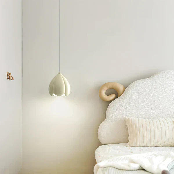 Zemras Cream-Colored Pendant Lamp - Rustic Glass Design for Elegant Lighting 7