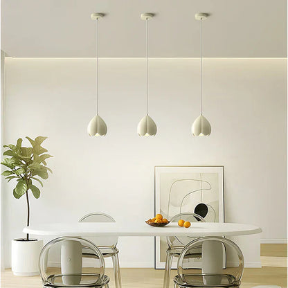 Zemras Cream-Colored Pendant Lamp - Rustic Glass Design for Elegant Lighting 3