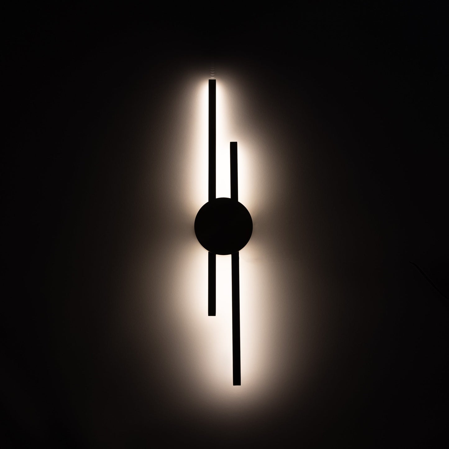 Elles LED Wall Lamp - Minimalist Design with Easy Installation for Elegant Ambience 9