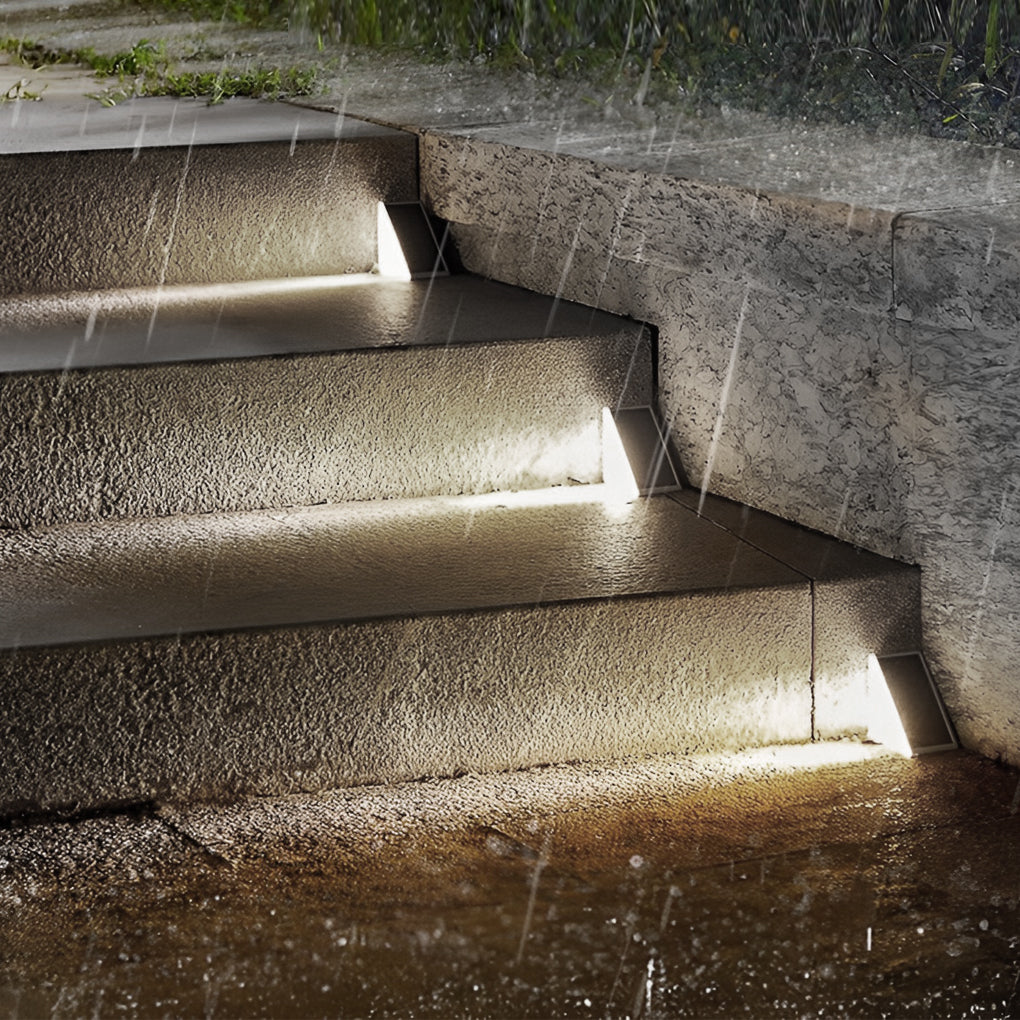 Triangular Solar Outdoor Stair Lighting - Waterproof LED Lights with Automatic Charging for Efficient Illumination 6