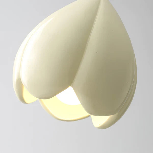 Zemras Cream-Colored Pendant Lamp - Rustic Glass Design for Elegant Lighting 12