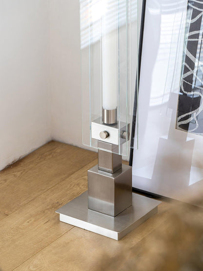 Modern Floor Lamp – Minimalist Glass Design with Integrated LED – Stylish Lighting for Living Room Spaces 22