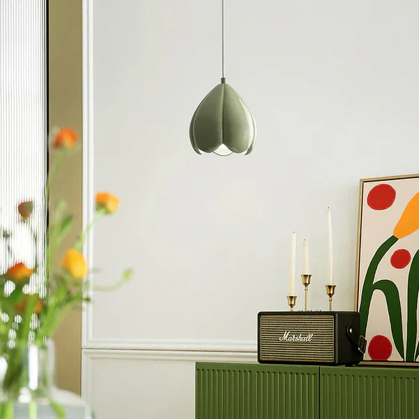 Zemras Cream-Colored Pendant Lamp - Rustic Glass Design for Elegant Lighting 2