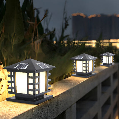 Elegance LED Landscape Lamppost - Classic Iron Design for Outdoor Illumination 10