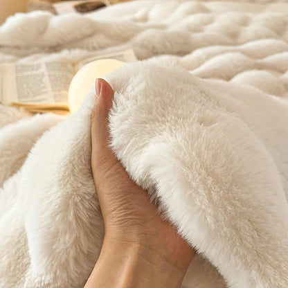 Luxurious Fleece Blanket - Plush Faux Rabbit Fur Throw for Cozy Comfort and Warmth 9