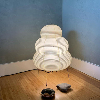 Hinora Sculptural Paper Lamp