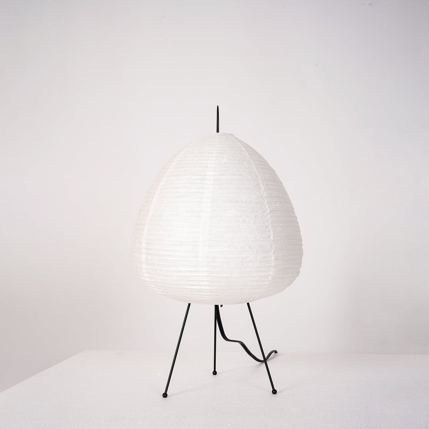 Hinora Sculptural Paper Lamp