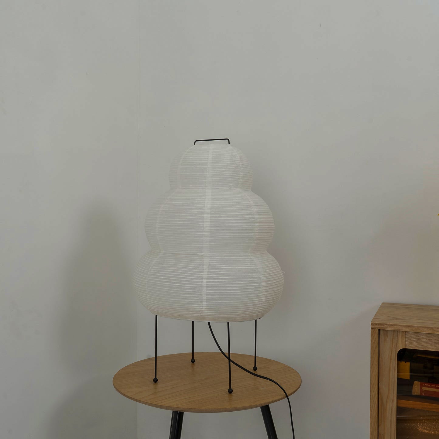 Hinora Sculptural Paper Lamp