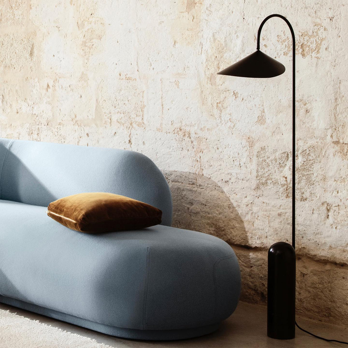 Solenne Architectural Floor Lamp
