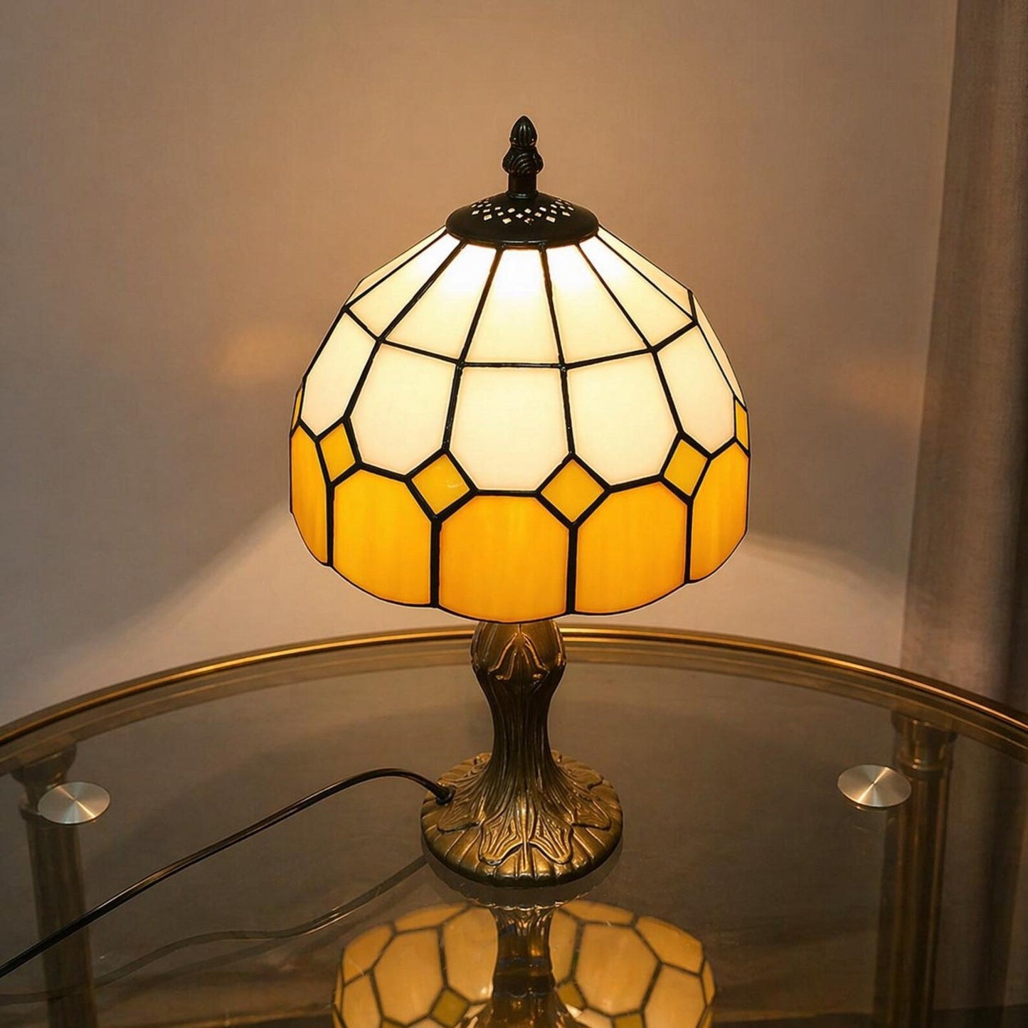 Harune Tiffany Table Lamp