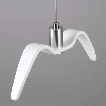 BeakBrilliance – LED Ceiling Lamp with Elegant Bird Design – Unique Lighting for Modern Dining Spaces 10