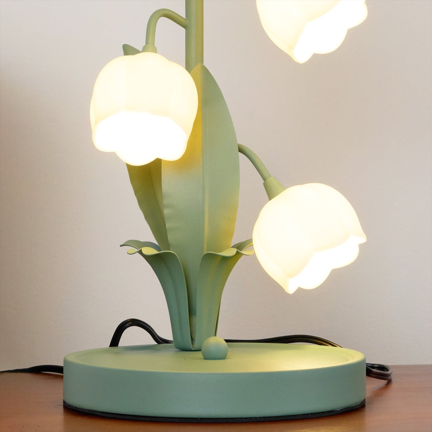 Virelle Tulip Flower Table LED Lamp