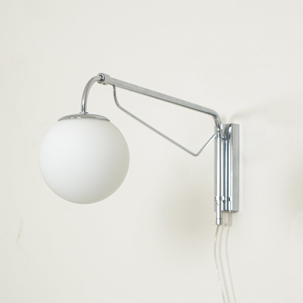 Nordic Metal Wall Sconce