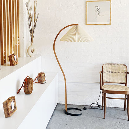 Nuvora Wooden Arc Floor Lamp