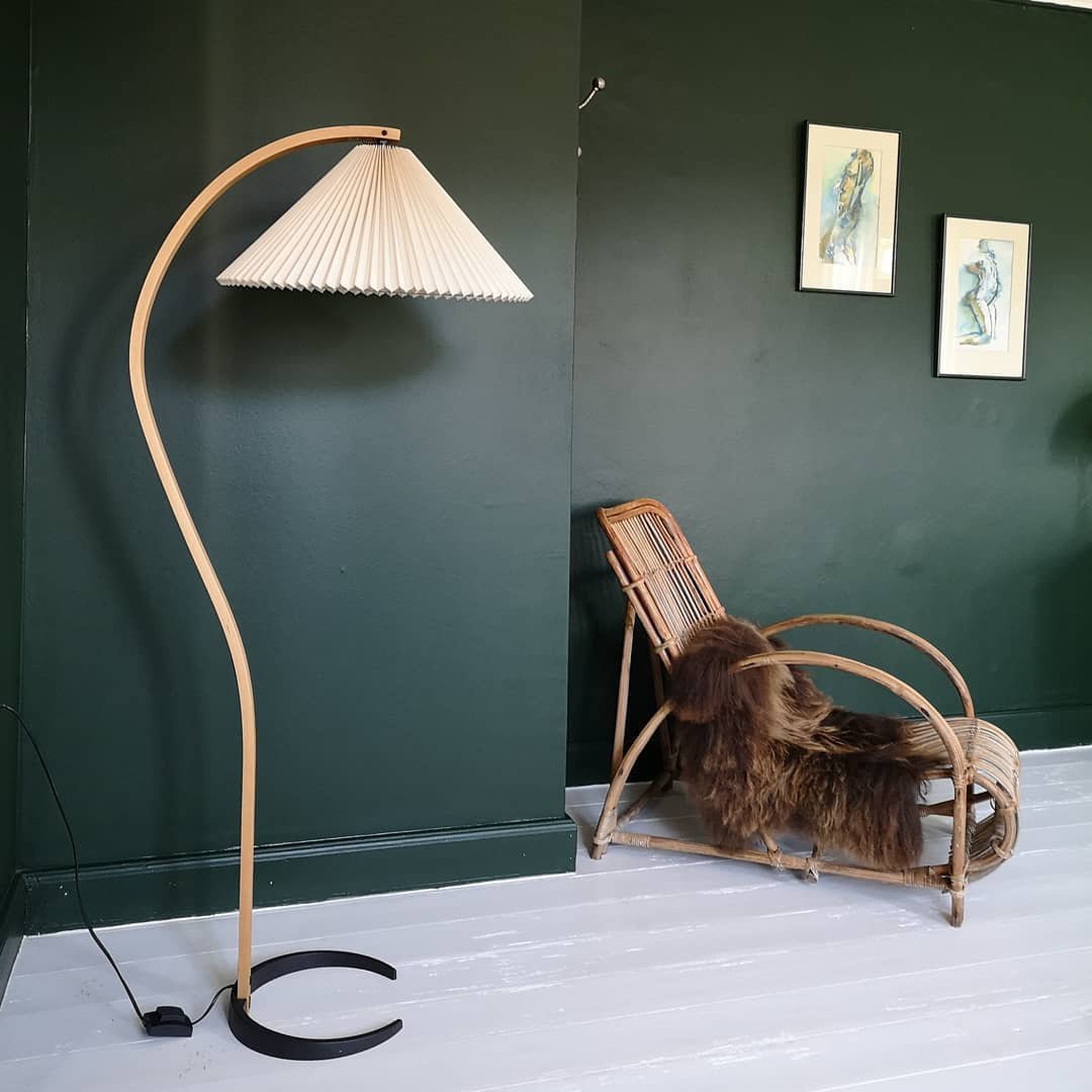 Nuvora Wooden Arc Floor Lamp