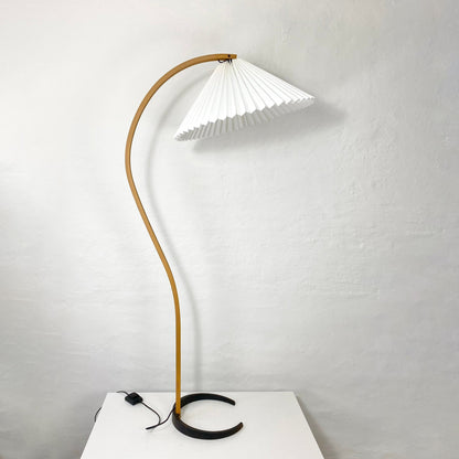 Nuvora Wooden Arc Floor Lamp