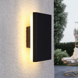 Clerra | Elegant LED Wall Light with Minimalist Design – Soft Diffused Light for Outdoor Spaces 2