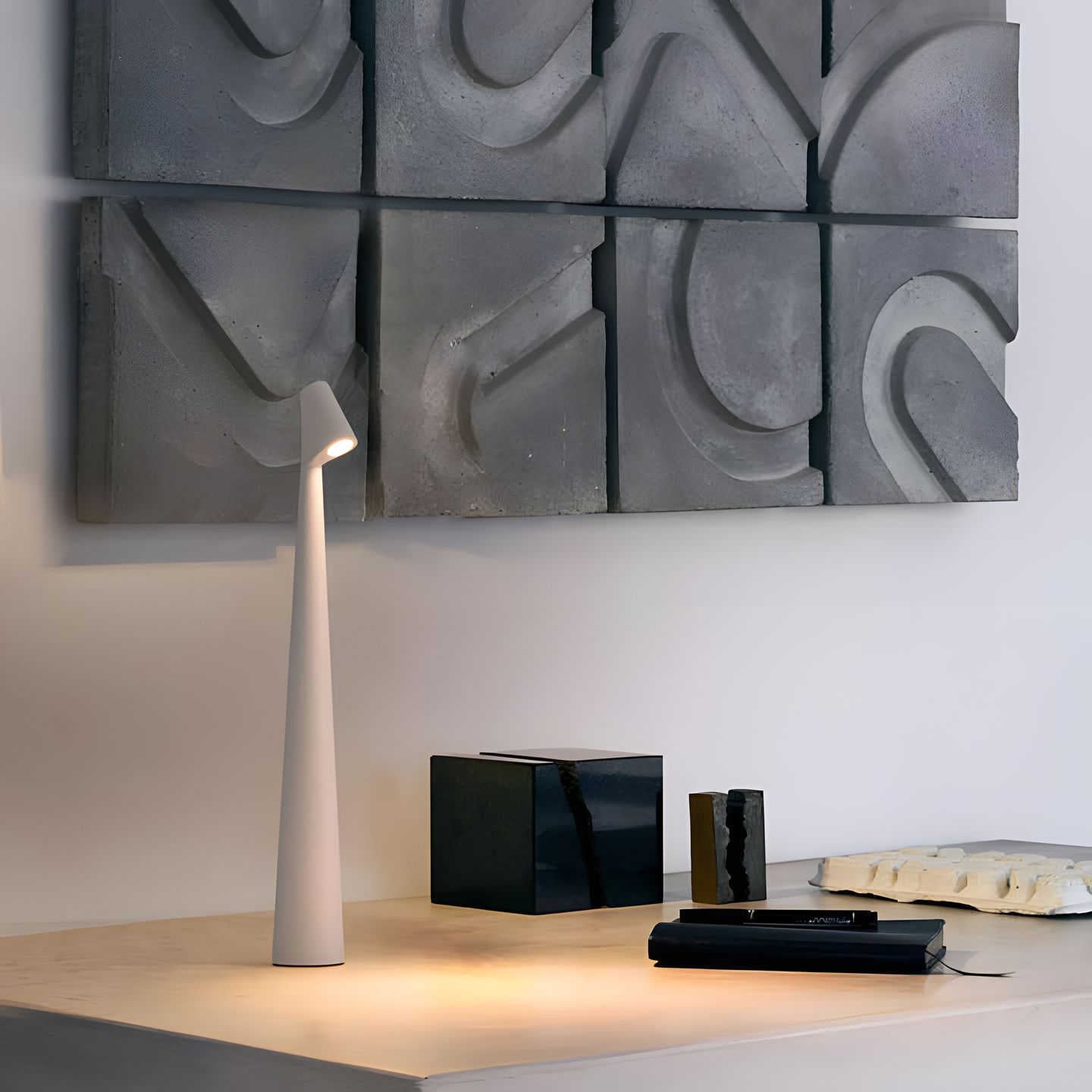 LunaSlim Wireless LED Table Lamp - Dimmable Design with Long Battery Life for Home & Office 11