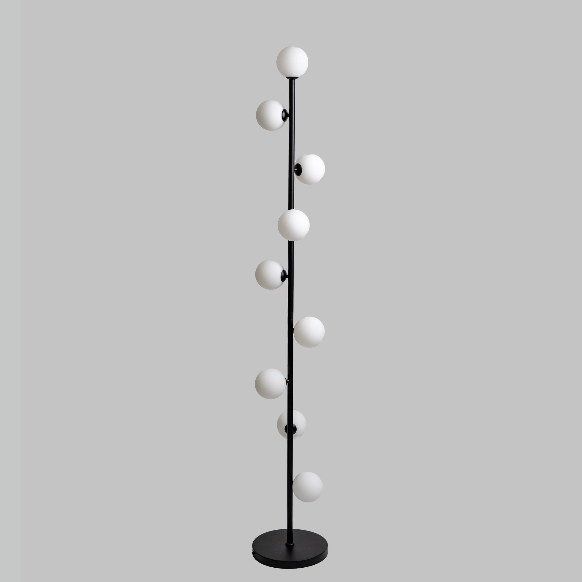 Aurelia Modern Minimalist Floor Lamp - Adjustable Lighting for Cozy Interiors 7