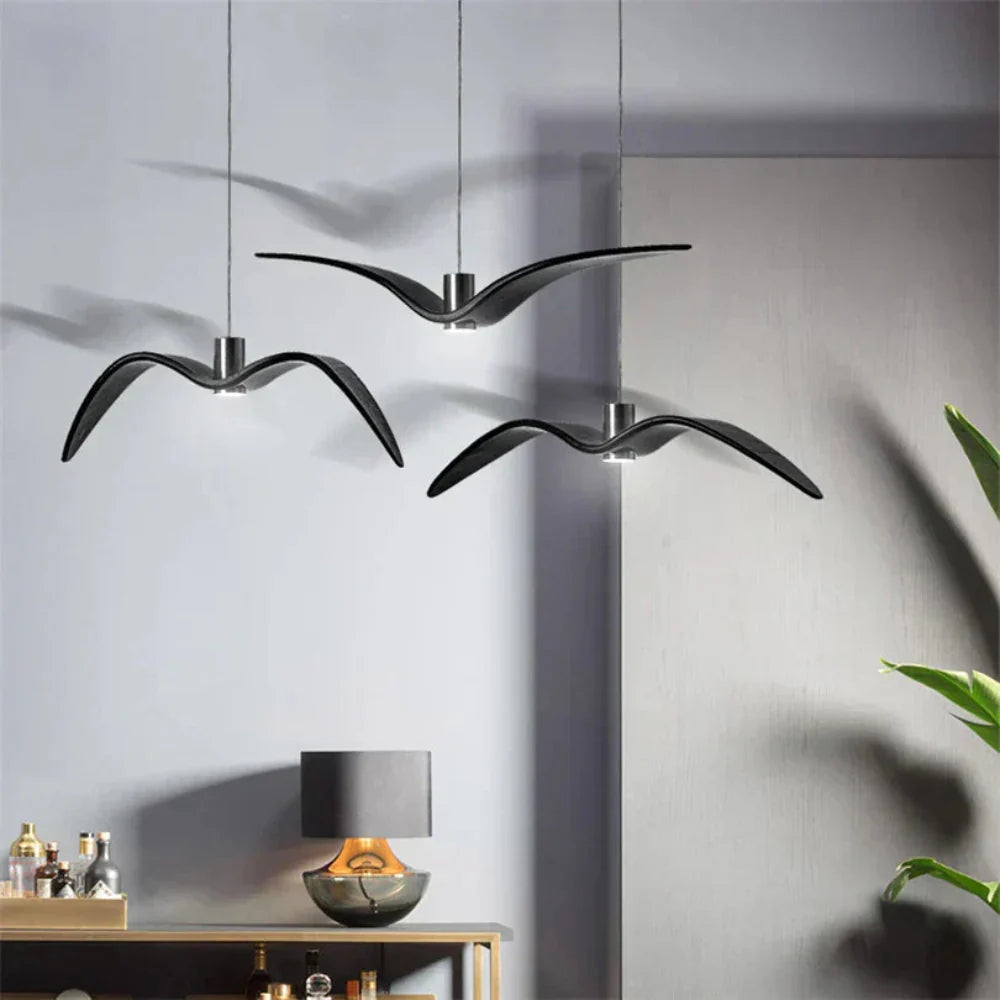 BeakBrilliance – LED Ceiling Lamp with Elegant Bird Design – Unique Lighting for Modern Dining Spaces 7