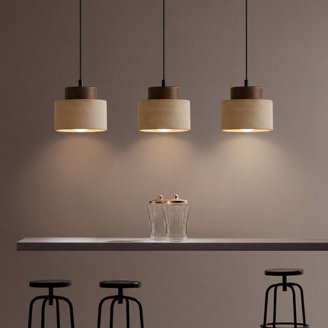 Evora Minimal Stone Pendant