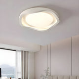 GeoLume – Flush Mount Ceiling Light with Geometric Design & Integrated 44W LED for Modern Elegance 2