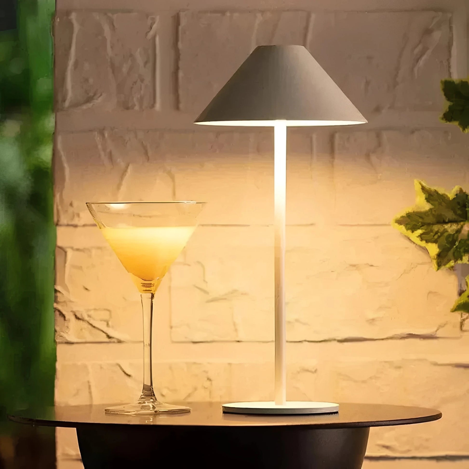 GlowAnywhere – Wireless Rechargeable Table Lamp with Elegant Design – Portable Cordless Lighting for Any Space 16