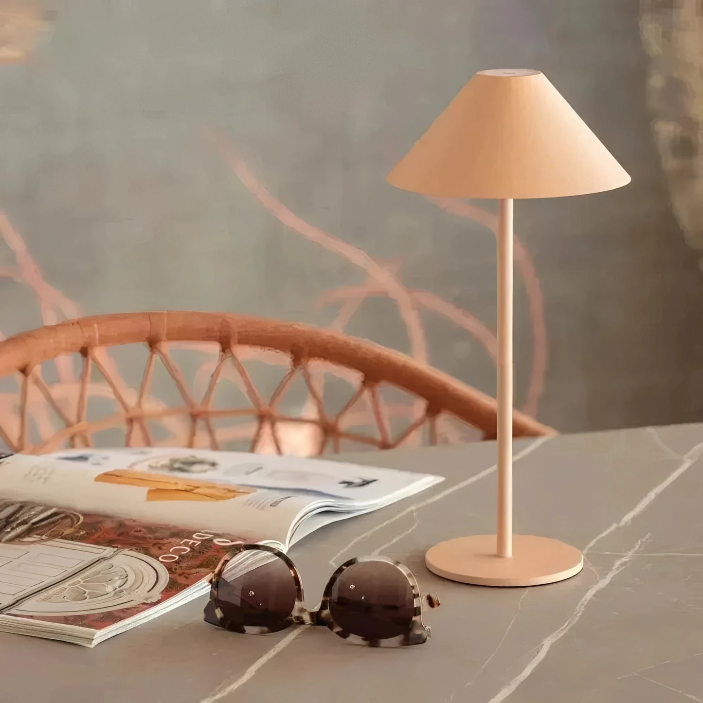 GlowAnywhere – Wireless Rechargeable Table Lamp with Elegant Design – Portable Cordless Lighting for Any Space 7