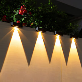 GlowTrek | Solar Garden Light with IP65 Waterproof Design – Durable Outdoor Lighting for Long-lasting Illumination 1