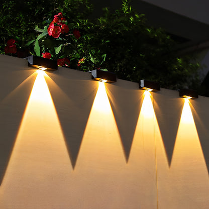 GlowTrek | Solar Garden Light with IP65 Waterproof Design – Durable Outdoor Lighting for Long-lasting Illumination 1