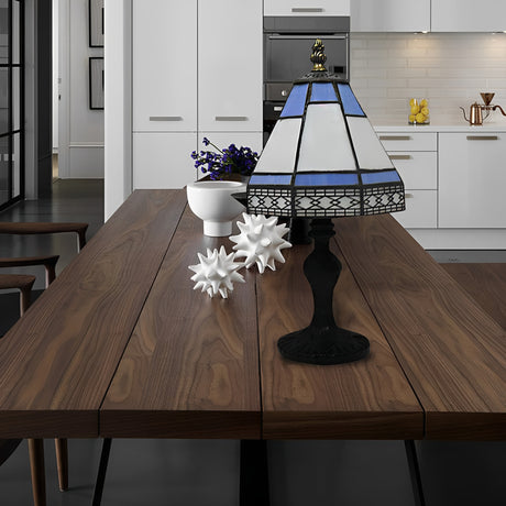 Gloween – LED Table Lamp with Sculptural Design & Warm Light – Ideal for Nightstands and Desks 1