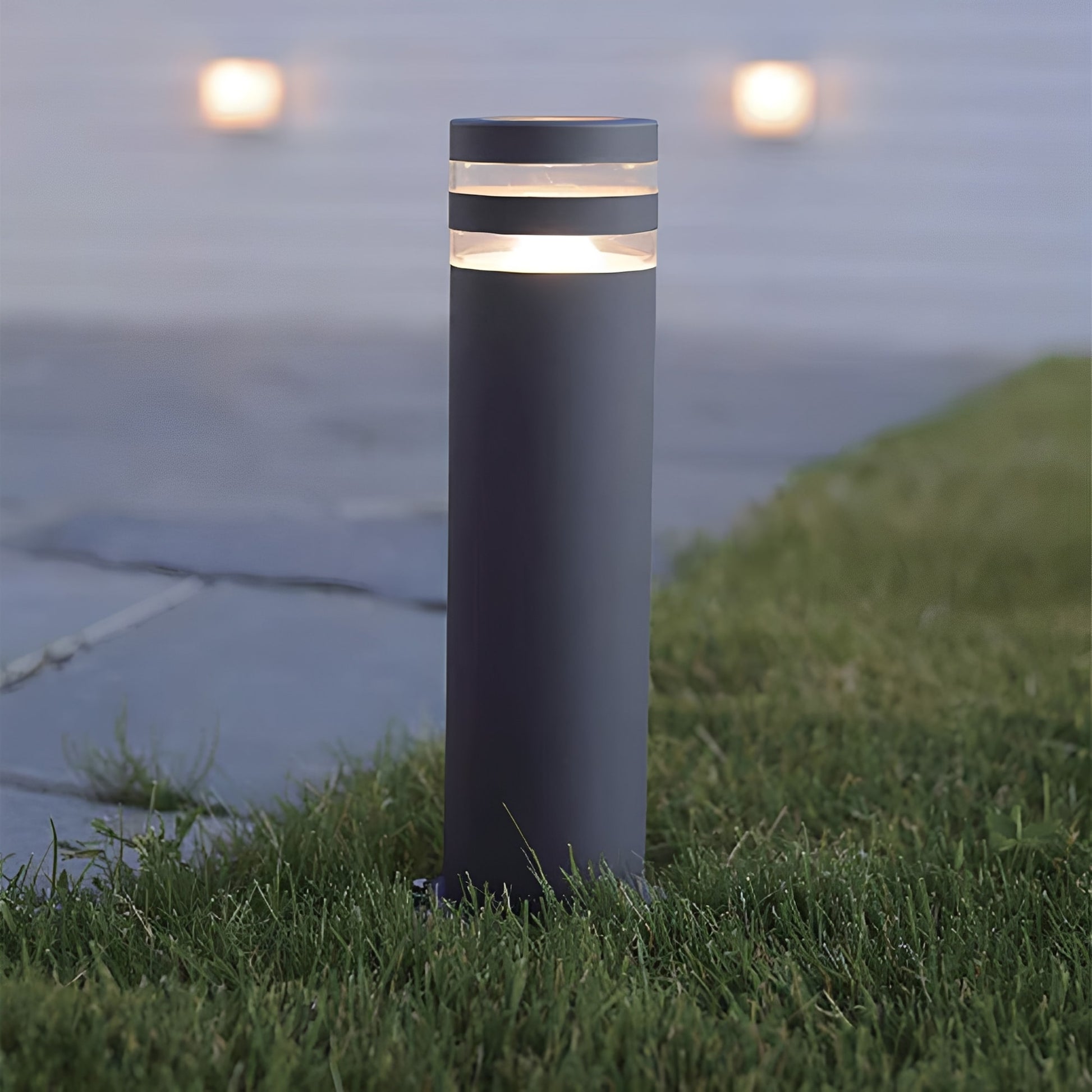 Elegant Outdoor Post Light with IP54 Weather Resistance – Modern Aluminum Design for Reliable Pathway Illumination 1