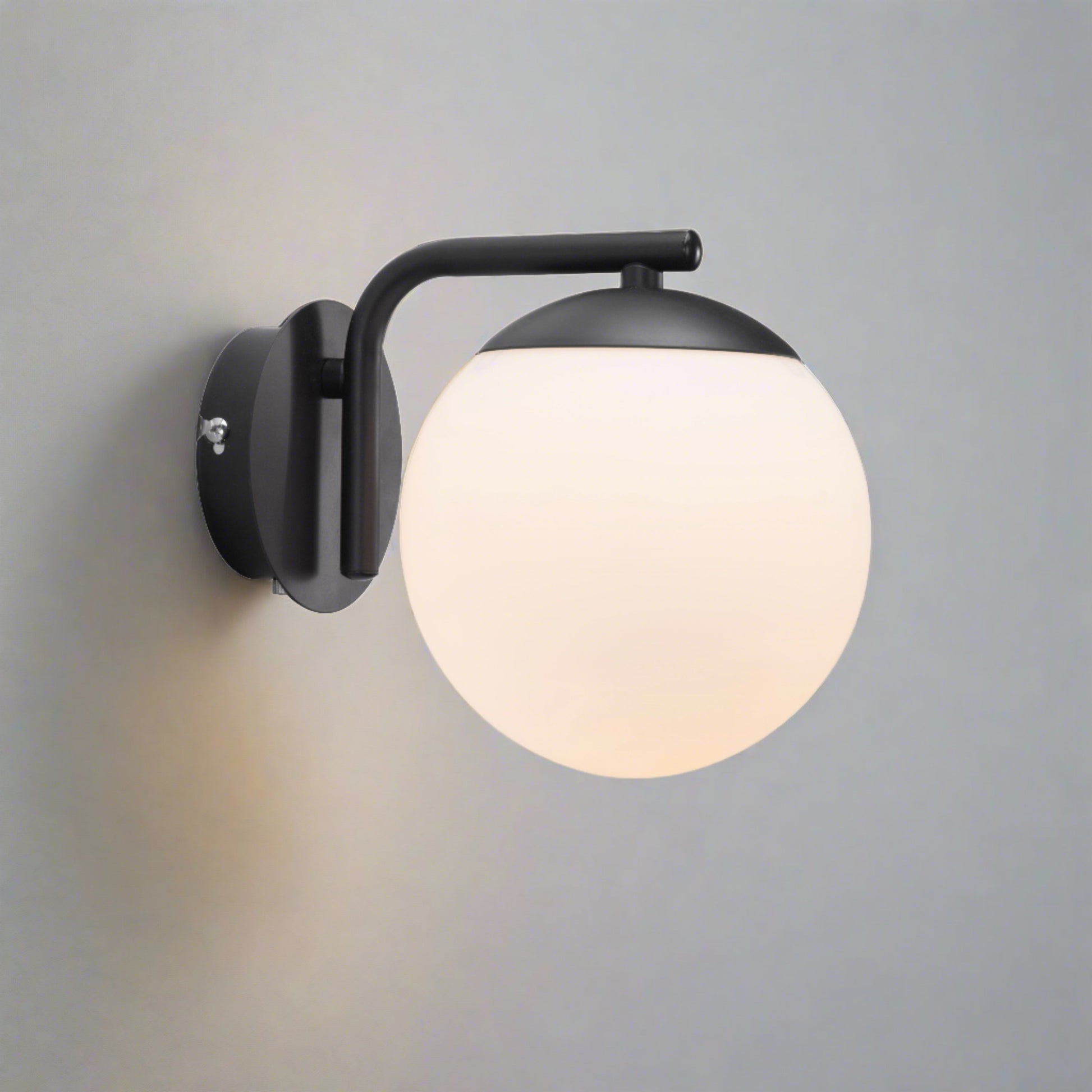 Cyrus Elegant Wall Lamp - Stylish Glass Dome Design for Modern Spaces 1