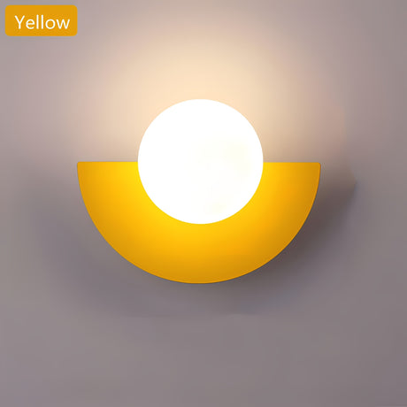Nordic Elegance | Half-Moon Wall Lamp with LED Glow – Modern Design for Cozy Ambience 5