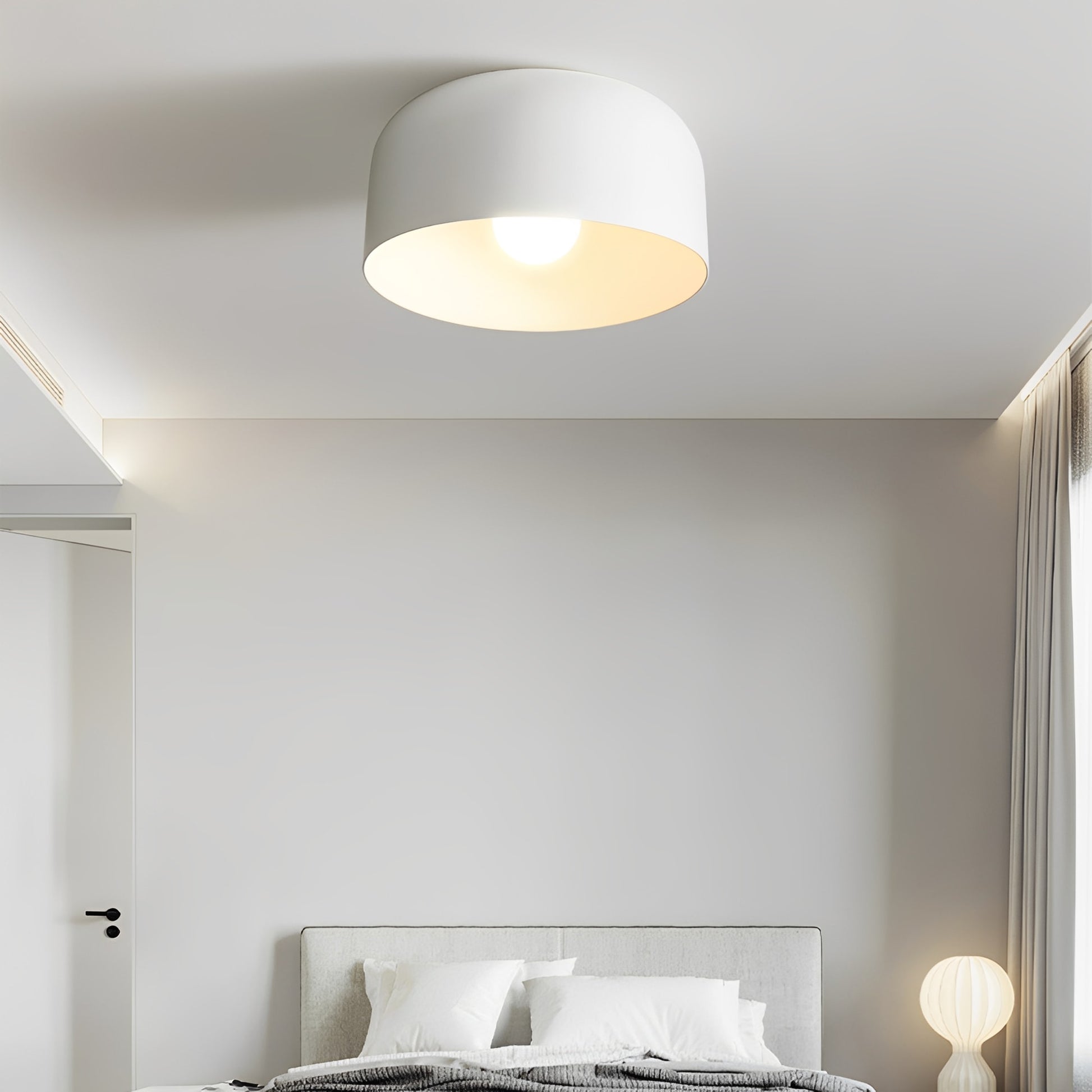 IronGlow | Modern Ceiling Light Fixture with Flush-Mount Design – Elegant Illumination for Any Room 1