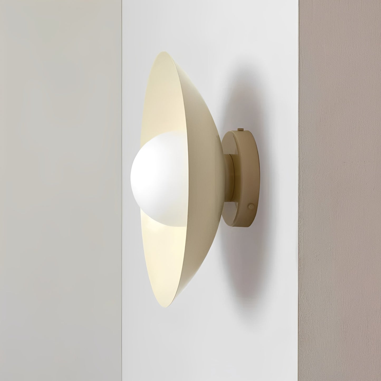 Modern Flush-Mounted Metal Ceiling Light Fixture with Elegant Design – Versatile Illumination for Any Room 5