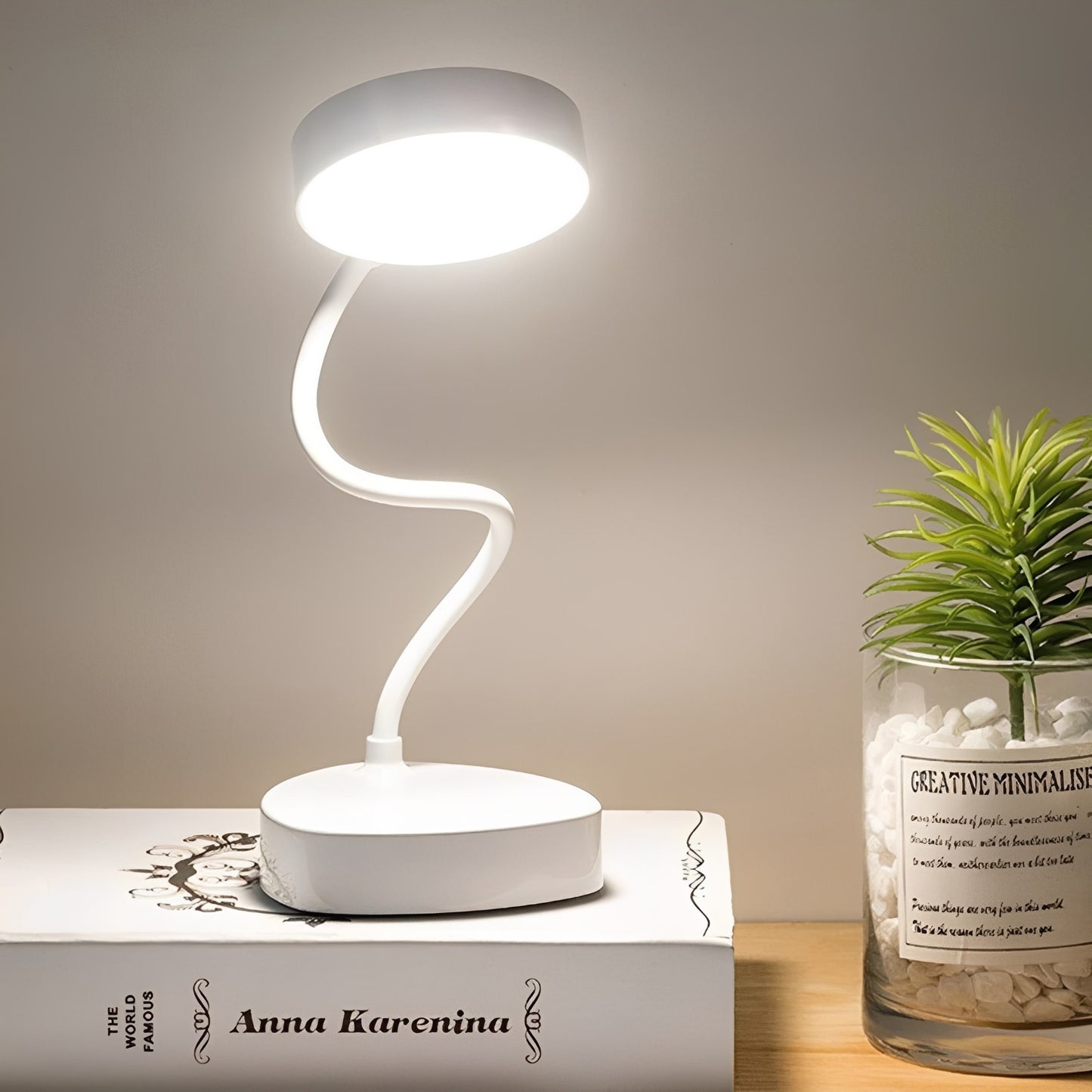 Elegant LED Reading Lamp with Touch Control & USB Charging – Adjustable Bedside Reading Light for Comfort 1