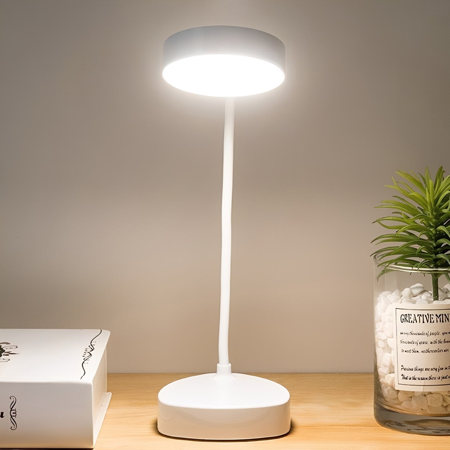 Elegant LED Reading Lamp with Touch Control & USB Charging – Adjustable Bedside Reading Light for Comfort 2