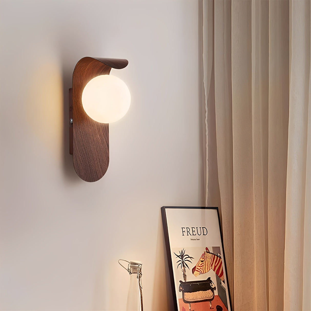 Lunaro | Stylish Wall Lamp with Dimmable Feature – Elegant Lighting for Modern Homes 23