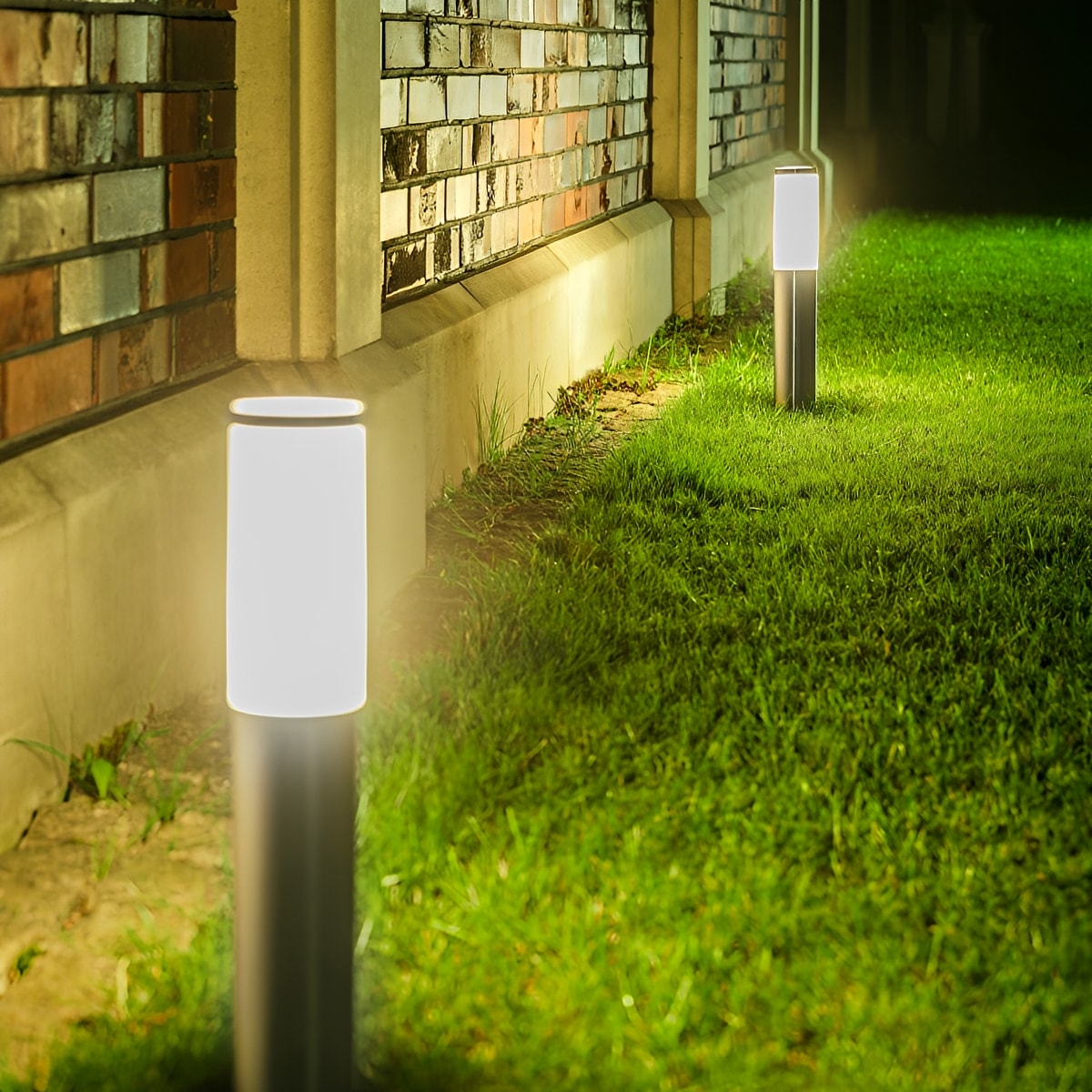 Pathro | Stainless Steel Outdoor Light with Weatherproof Design – Elegant Illumination for Gardens and Pathways 1