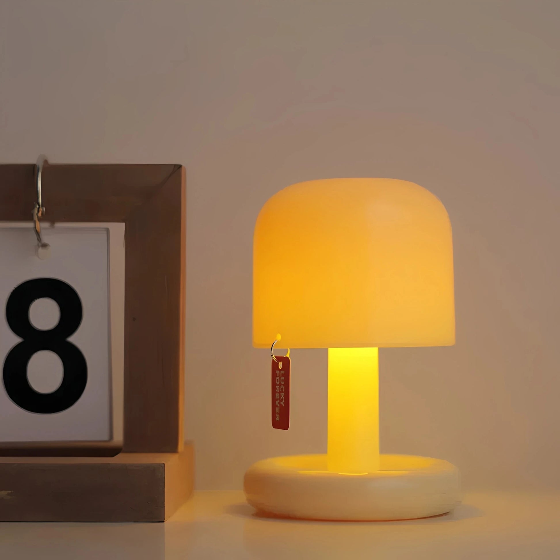 Mini Sunset Light – Cordless Table Lamp with USB Rechargeable Feature – Stylish Bedside Lamp for Cozy Atmosphere 7