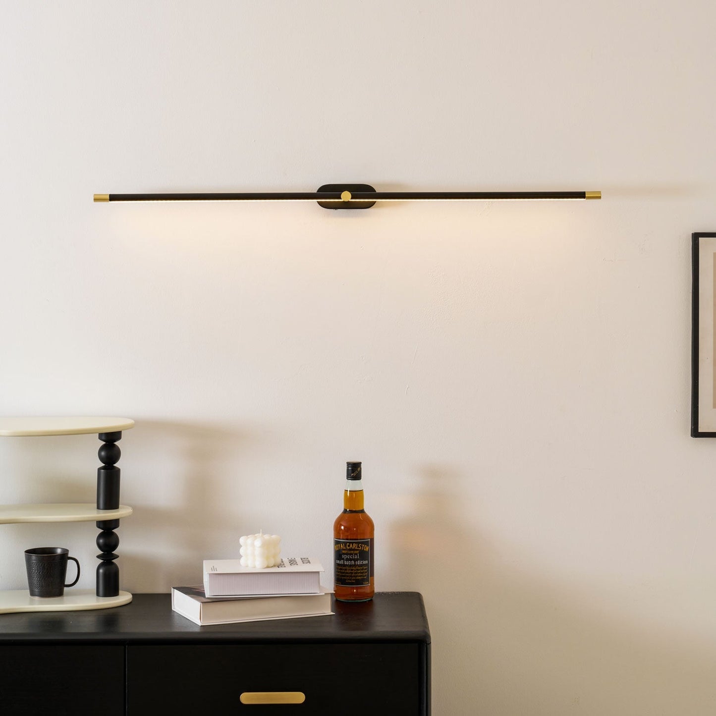 Velara Rechargeable Wall Lamp