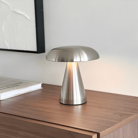 Modern Elegance – USB-Powered Table Lamp with Retro Design – Stylish Lighting Accent for Home and Office 7