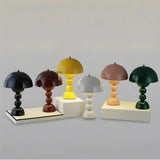 Nordglint | Scandinavian Table Lamp with Elegant Golden Accents – Soft Ambient Lighting for Cozy Spaces 7