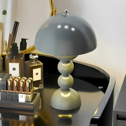 Nordglint | Scandinavian Table Lamp with Elegant Golden Accents – Soft Ambient Lighting for Cozy Spaces 23